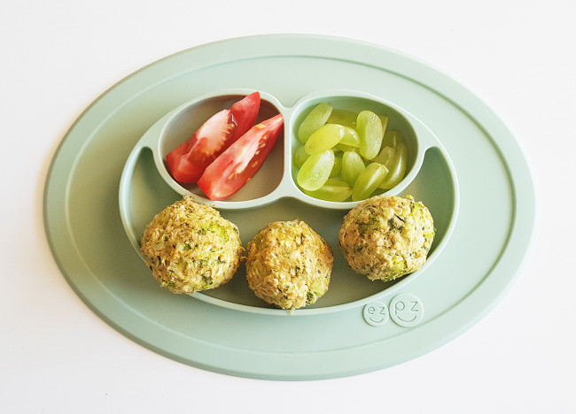 albóndigas de calabacín y almendras